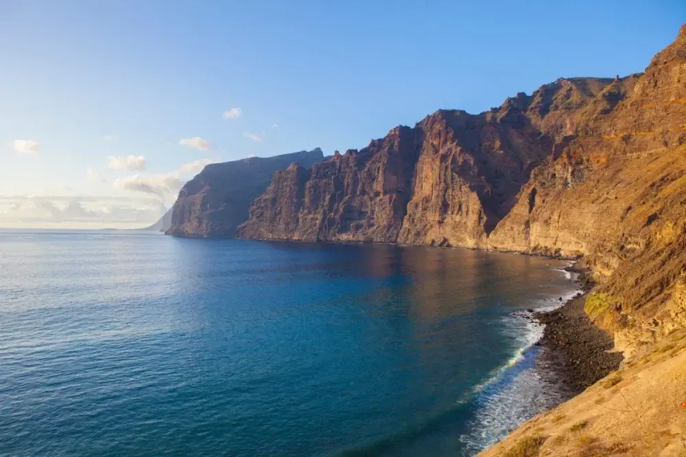 Los Gigantes Tenerife - why we build differently